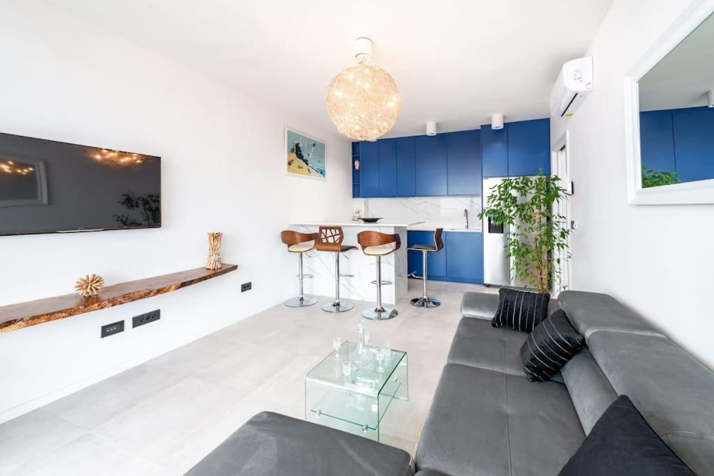 Walking Distance Old Town 120m2,garden,view,garage *