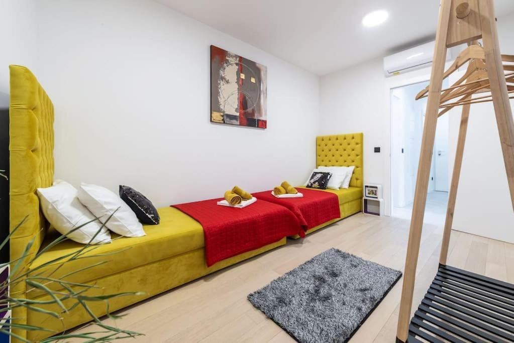 Walking Distance Old Town 120m2,garden,view,garage *